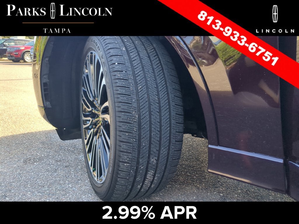 Certified 2023 Lincoln Aviator Black Label w/ Dynamic Handling Package AWD/4WD image 37