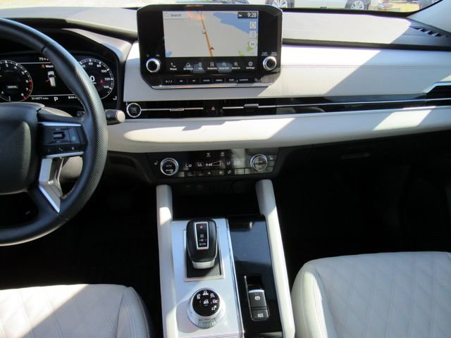 Used 2024 Mitsubishi Outlander SEL FWD image 19