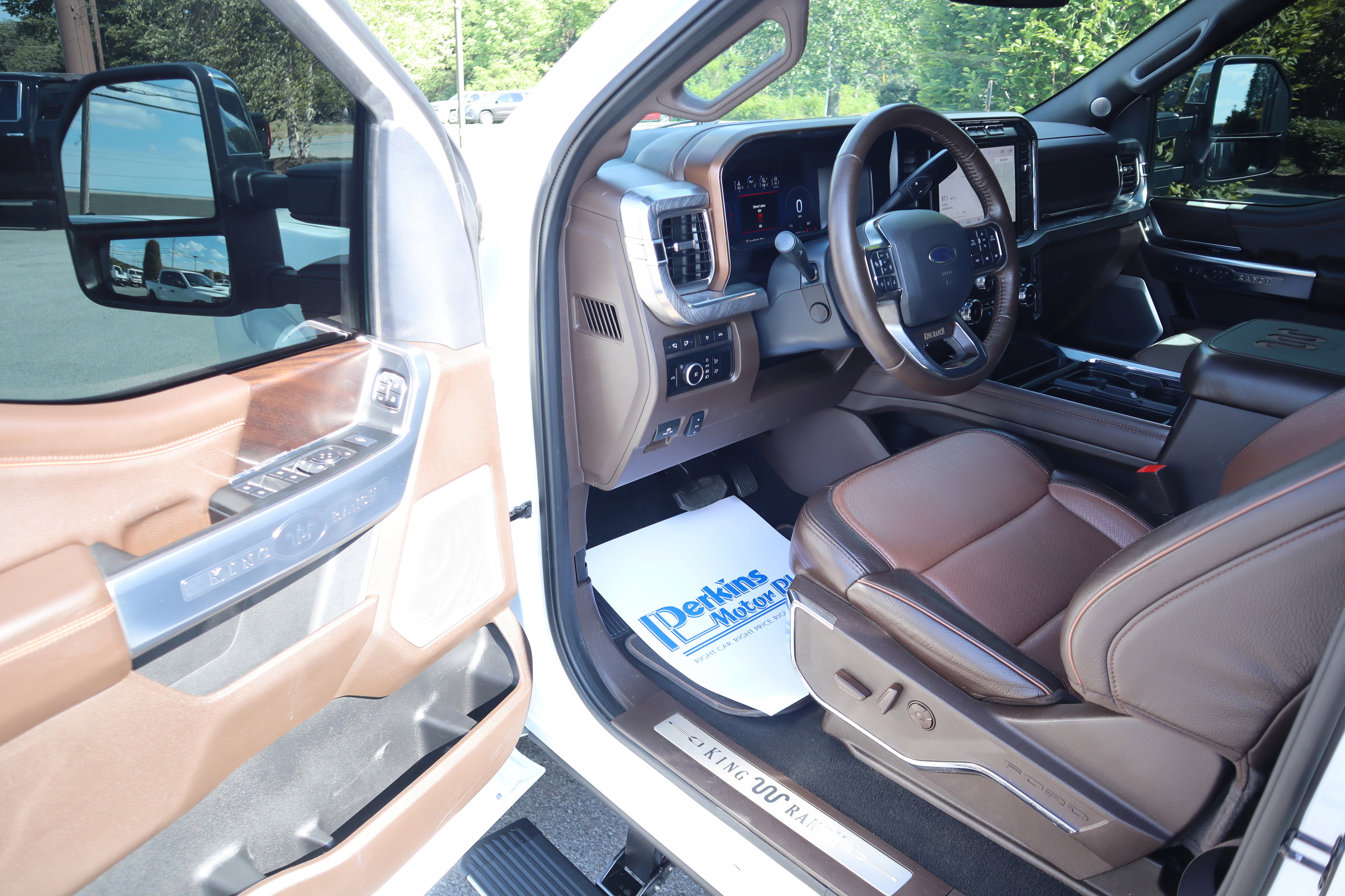 Used 2024 Ford F350 King Ranch w/ Chrome Package AWD/4WD image 3