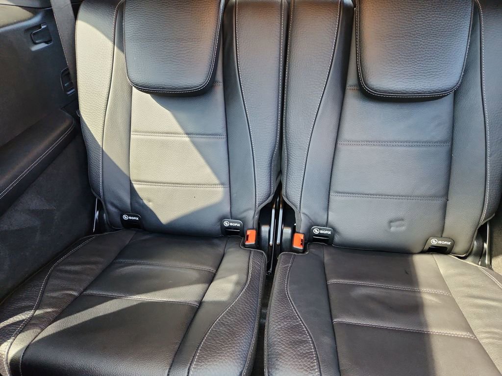 Used 2025 Mercedes-Benz GLS 580 4MATIC image 29