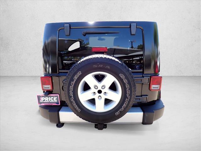 Used 2012 Jeep Wrangler Sahara w/ Connectivity Group AWD/4WD video 4