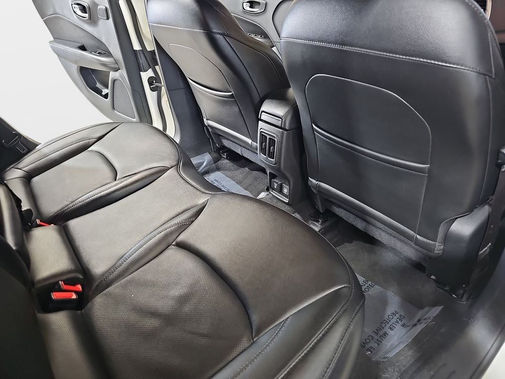 Used 2020 Jeep Compass High Altitude AWD/4WD image 13