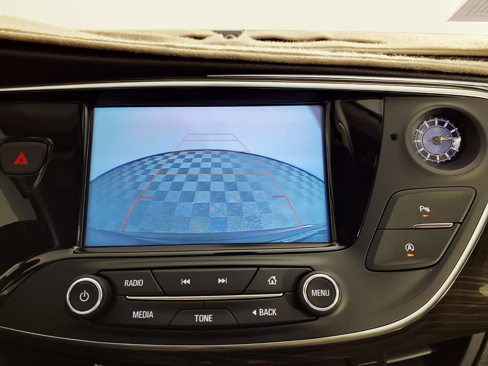 Used 2020 Buick Envision Preferred FWD image 19