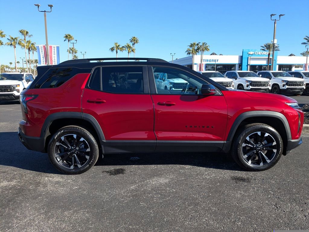 Used 2025 Chevrolet Equinox RS w/ Convenience Package III image 3