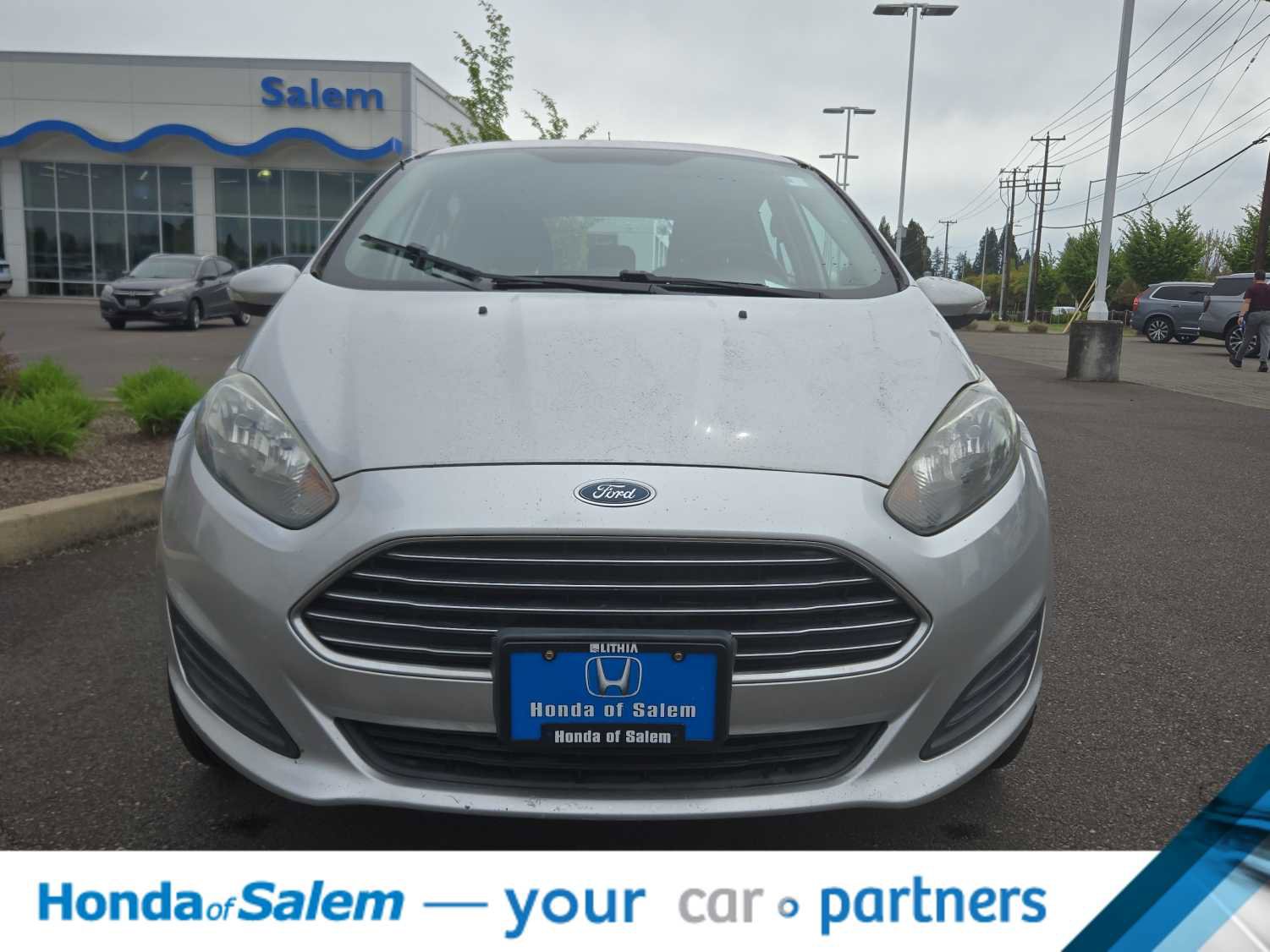 Used 2015 Ford Fiesta SE FWD image 6