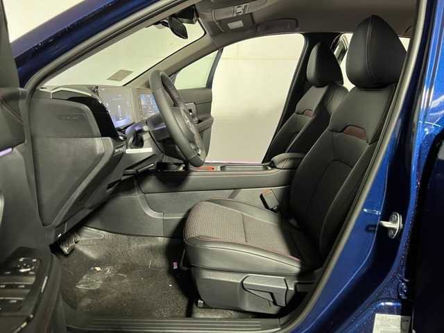 New 2026 Nissan Kicks SR w/ Cold Weather Package image 12