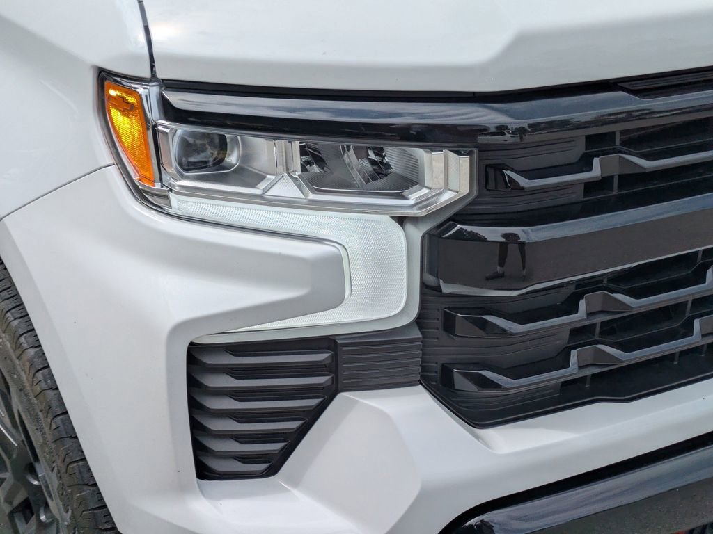 Used 2023 Chevrolet Silverado 1500 LT Trail Boss AWD/4WD image 10