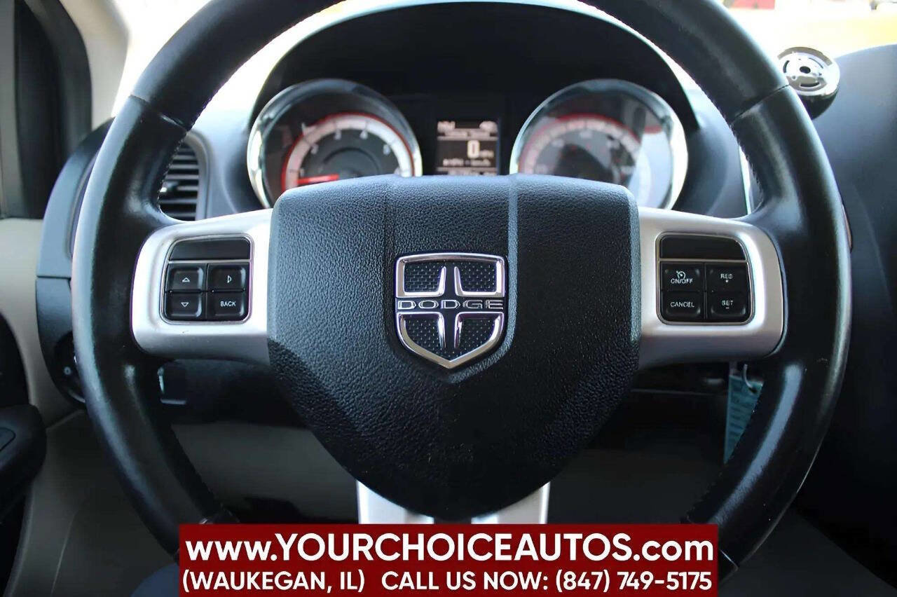 Used 2015 Dodge Grand Caravan SXT w/ Rear Park Assist Package image 22