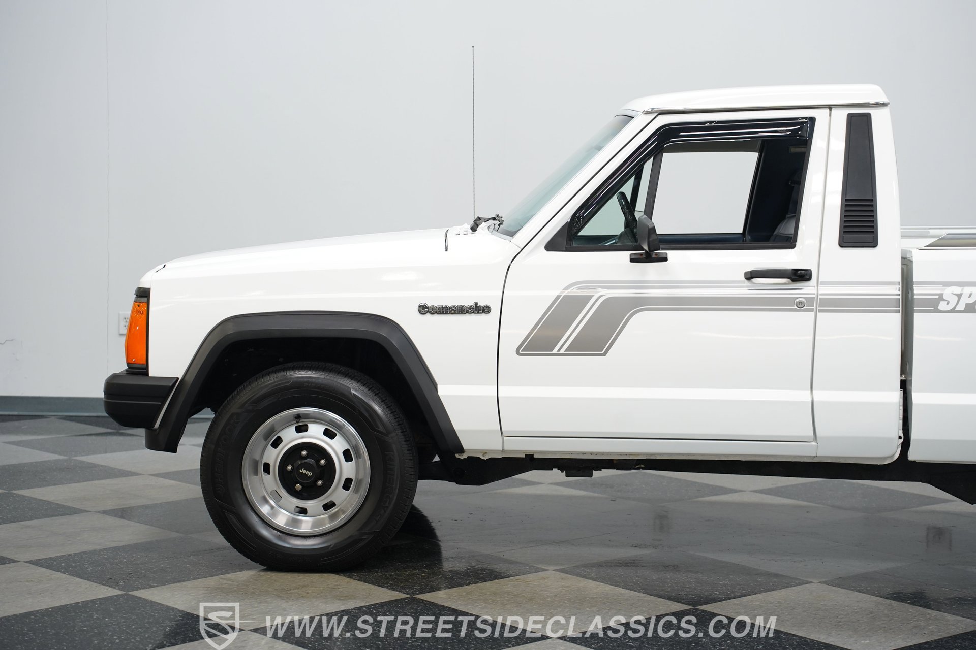 Used 1989 Jeep Comanche 2WD image 23