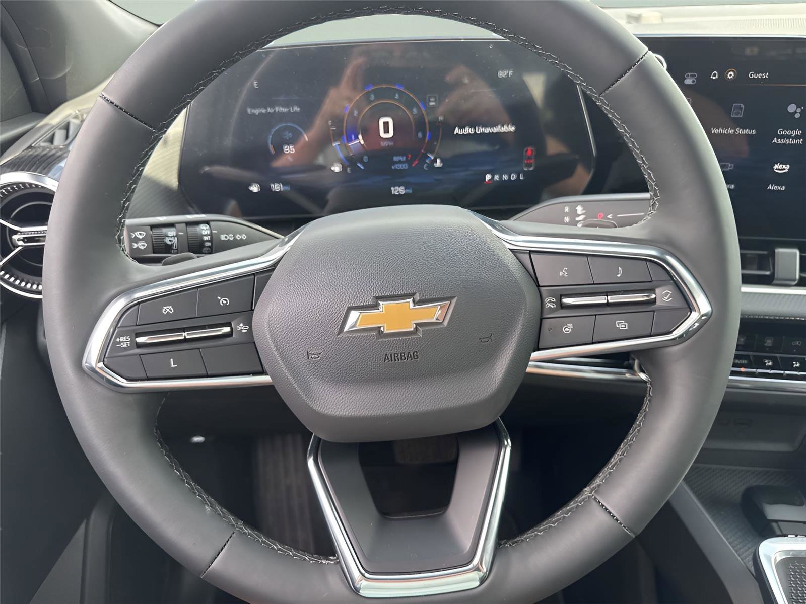 New 2025 Chevrolet Equinox LT w/ Safety and Technology Package image 16