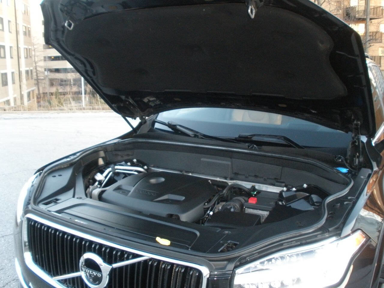 Used 2018 Volvo XC90 T6 Momentum w/ Convenience Package image 13