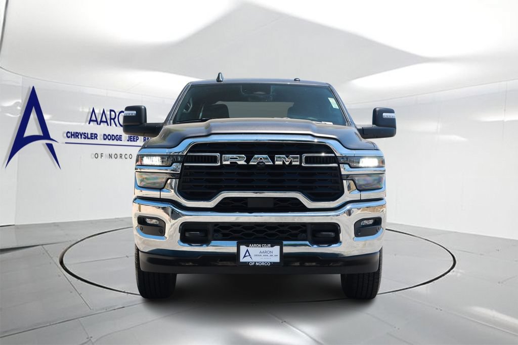 Used 2025 RAM 2500 Big Horn AWD/4WD image 4