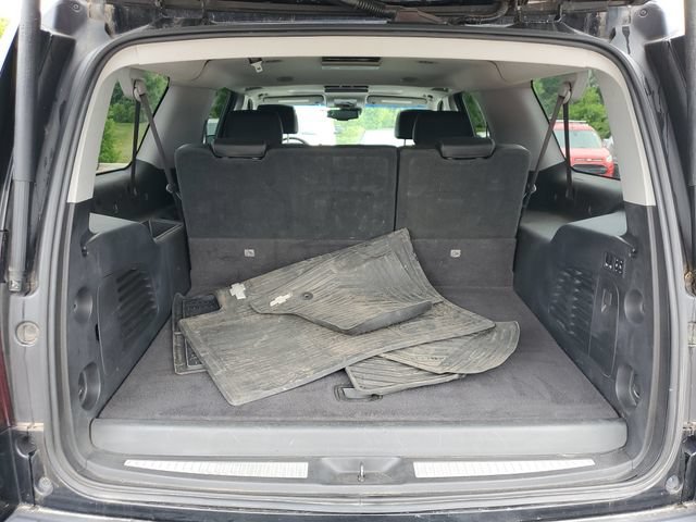 Used 2017 Chevrolet Suburban Premier AWD/4WD image 7