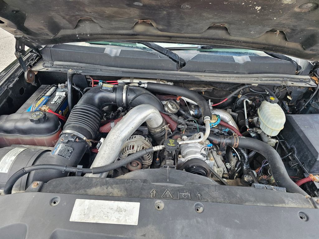 Used 2008 Chevrolet Silverado 2500 LTZ w/ Suspension Package, Off-Road AWD/4WD image 9