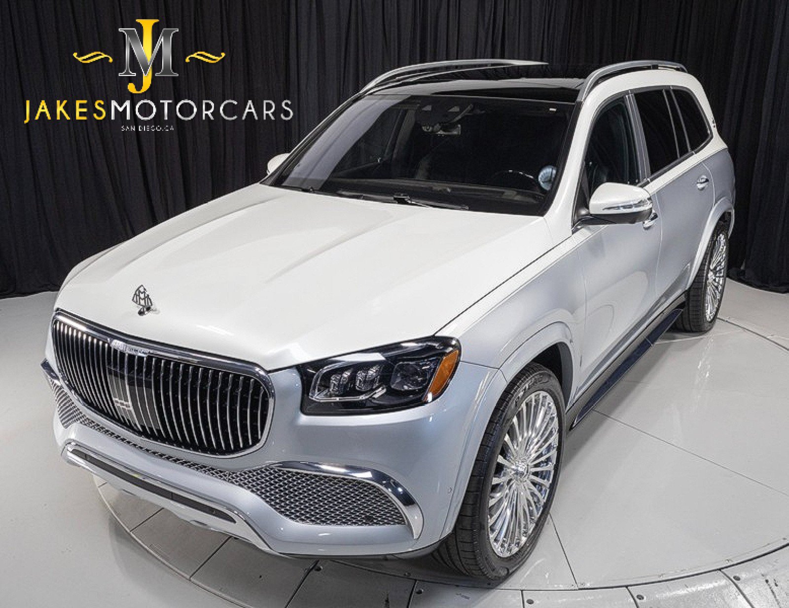 Used 2023 Mercedes-Benz Maybach GLS 600 4MATIC image 24