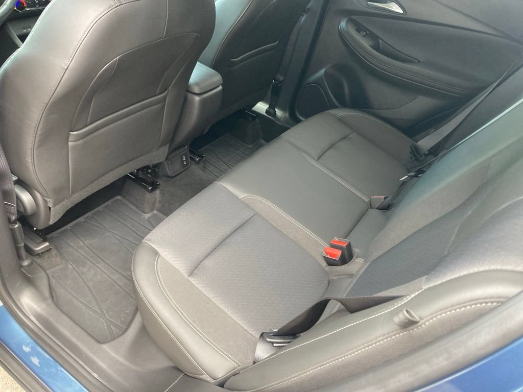 Used 2024 Buick Encore GX Preferred AWD/4WD image 13