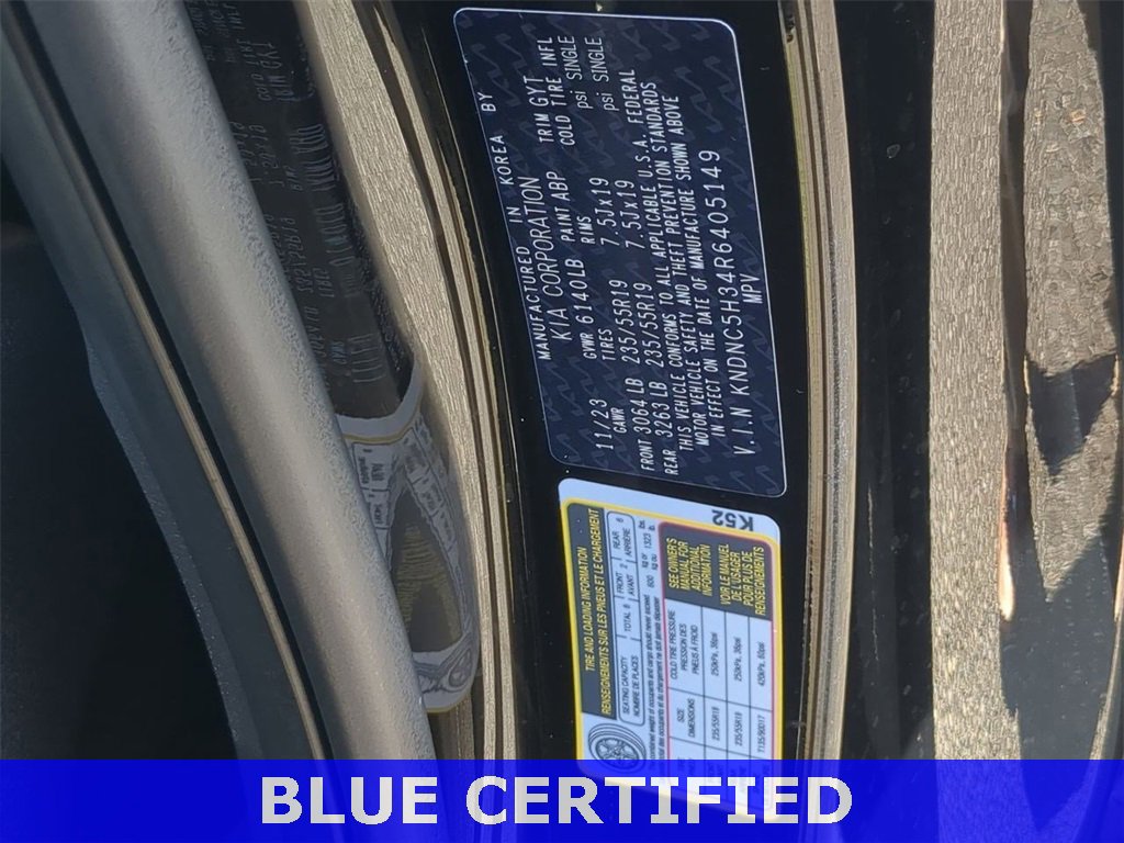 Used 2024 Kia Carnival EX image 33