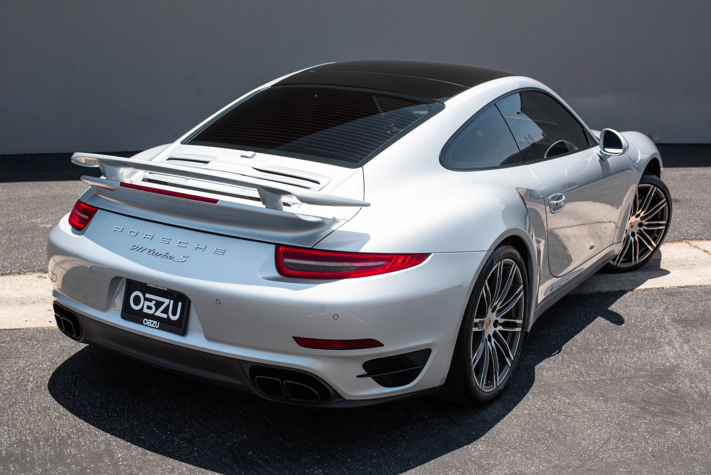 Used 2014 Porsche 911 Turbo S AWD/4WD image 21