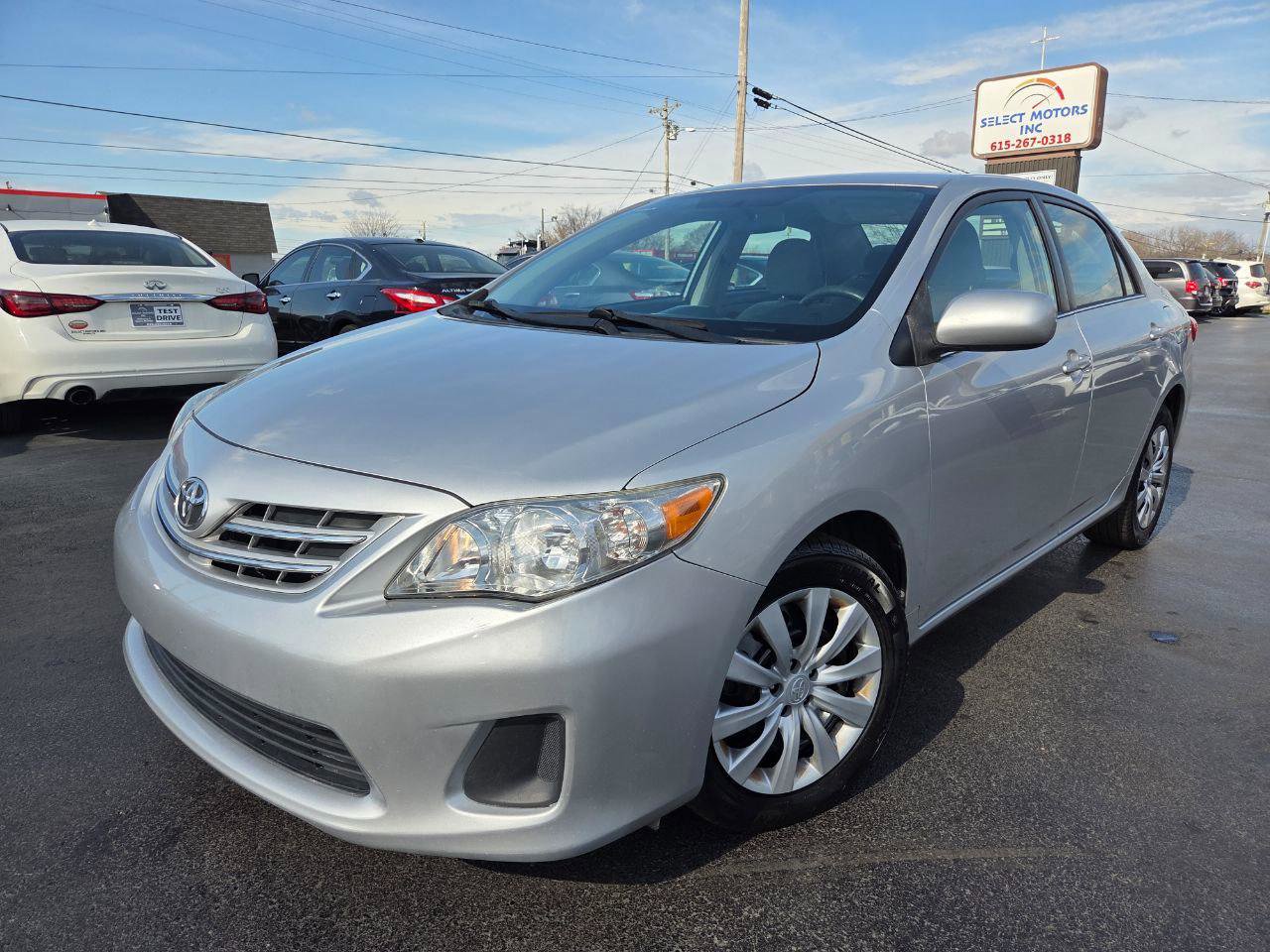 Used 2013 Toyota Corolla LE image 2