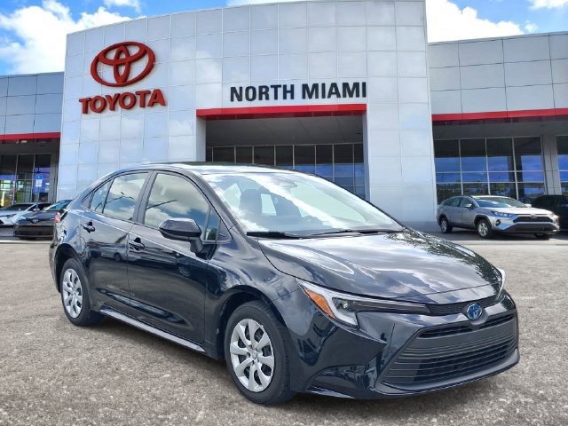 Used 2025 Toyota Corolla LE