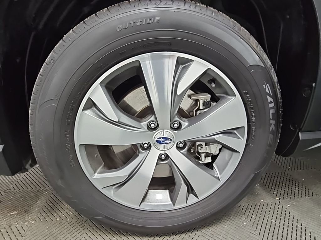 Used 2024 Subaru Ascent Premium w/ Convenience Package image 44