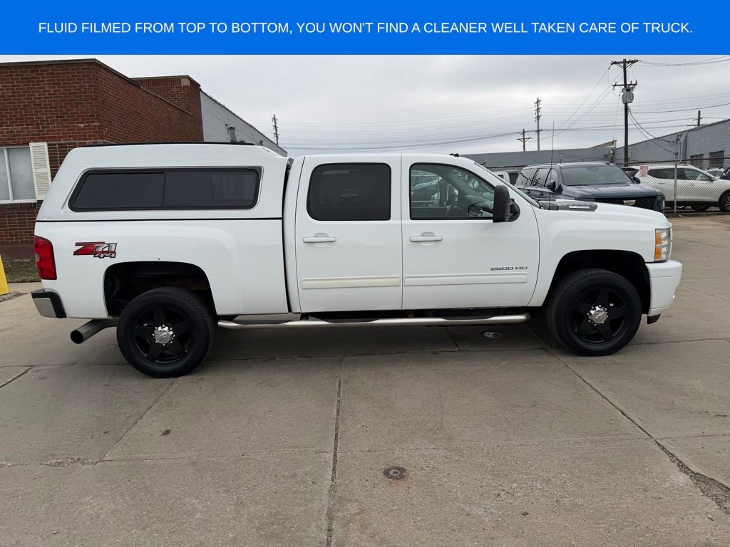 Used 2014 Chevrolet Silverado 2500 LTZ w/ LTZ Plus Package image 5