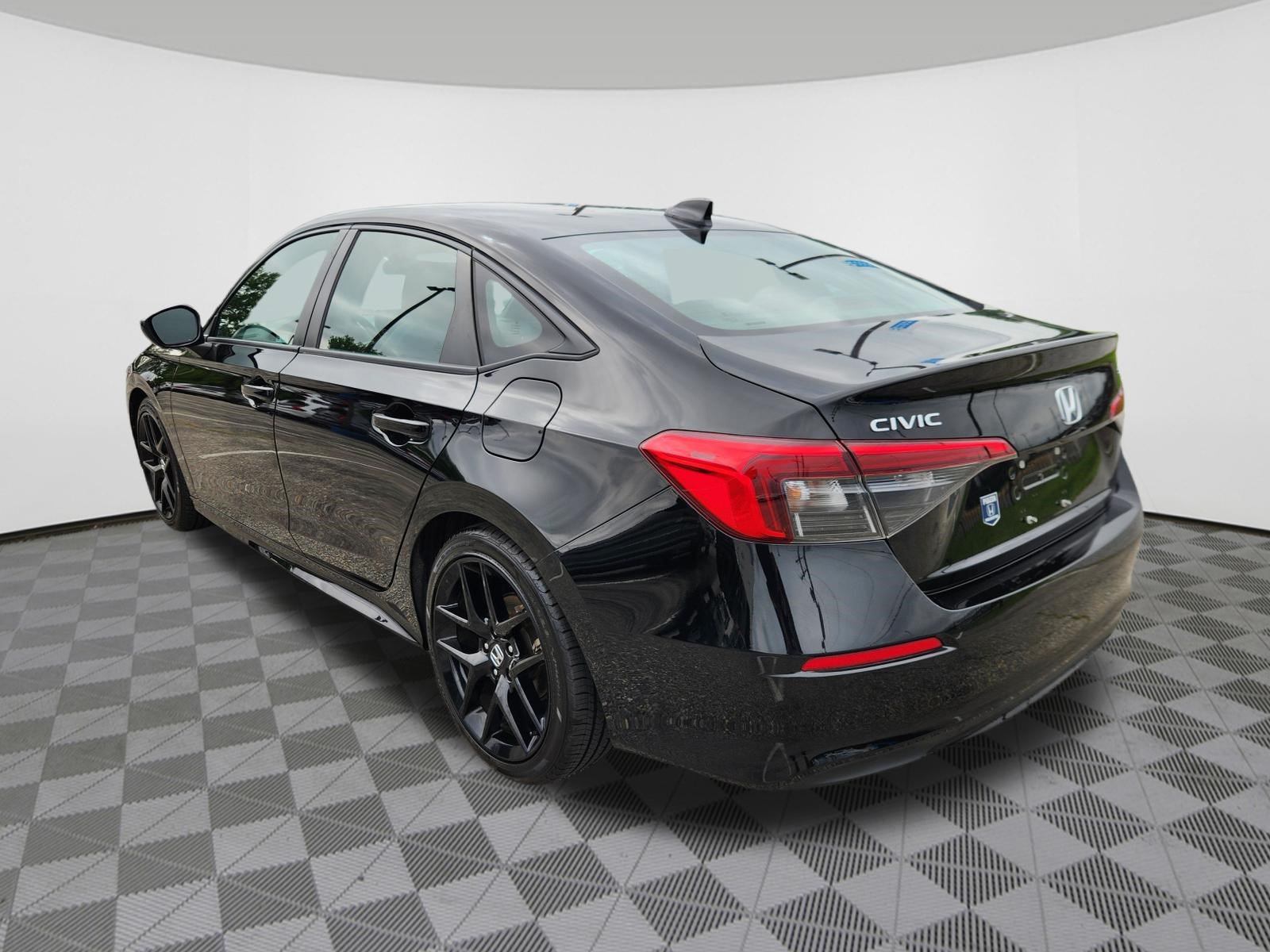Certified 2024 Honda Civic Sport image 3