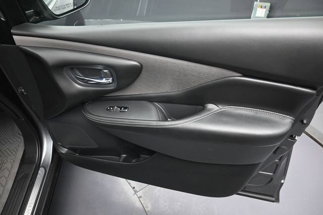 Used 2020 Nissan Murano SV AWD/4WD image 29