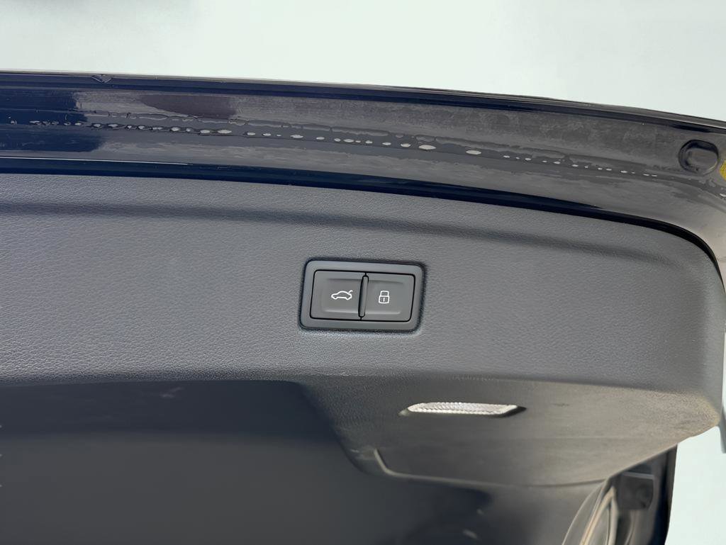 Used 2022 Audi A5 2.0T Premium Plus image 25