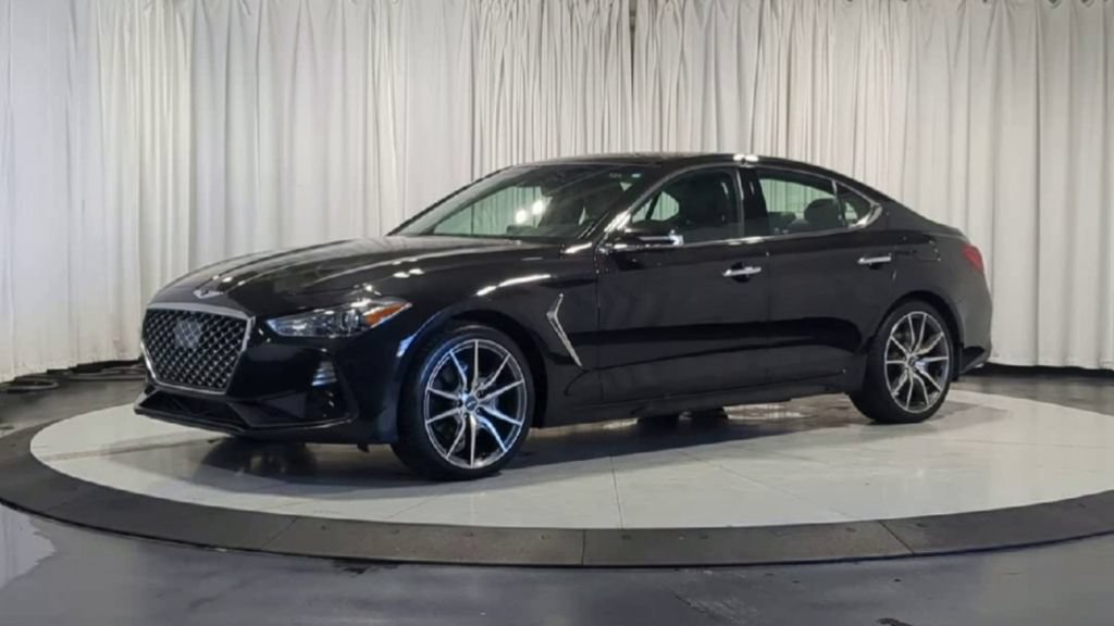 Used 2019 Genesis G70 2.0T Advanced w/ Dynamic Package AWD/4WD image 5
