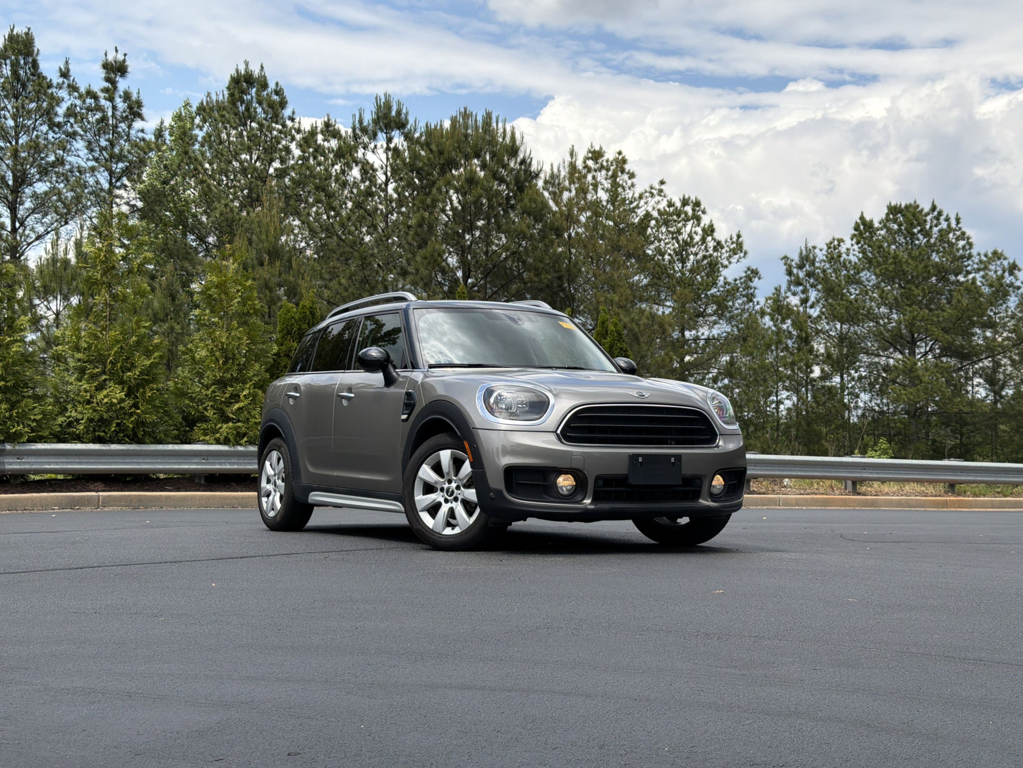 Used 2018 MINI Cooper Countryman FWD image 2