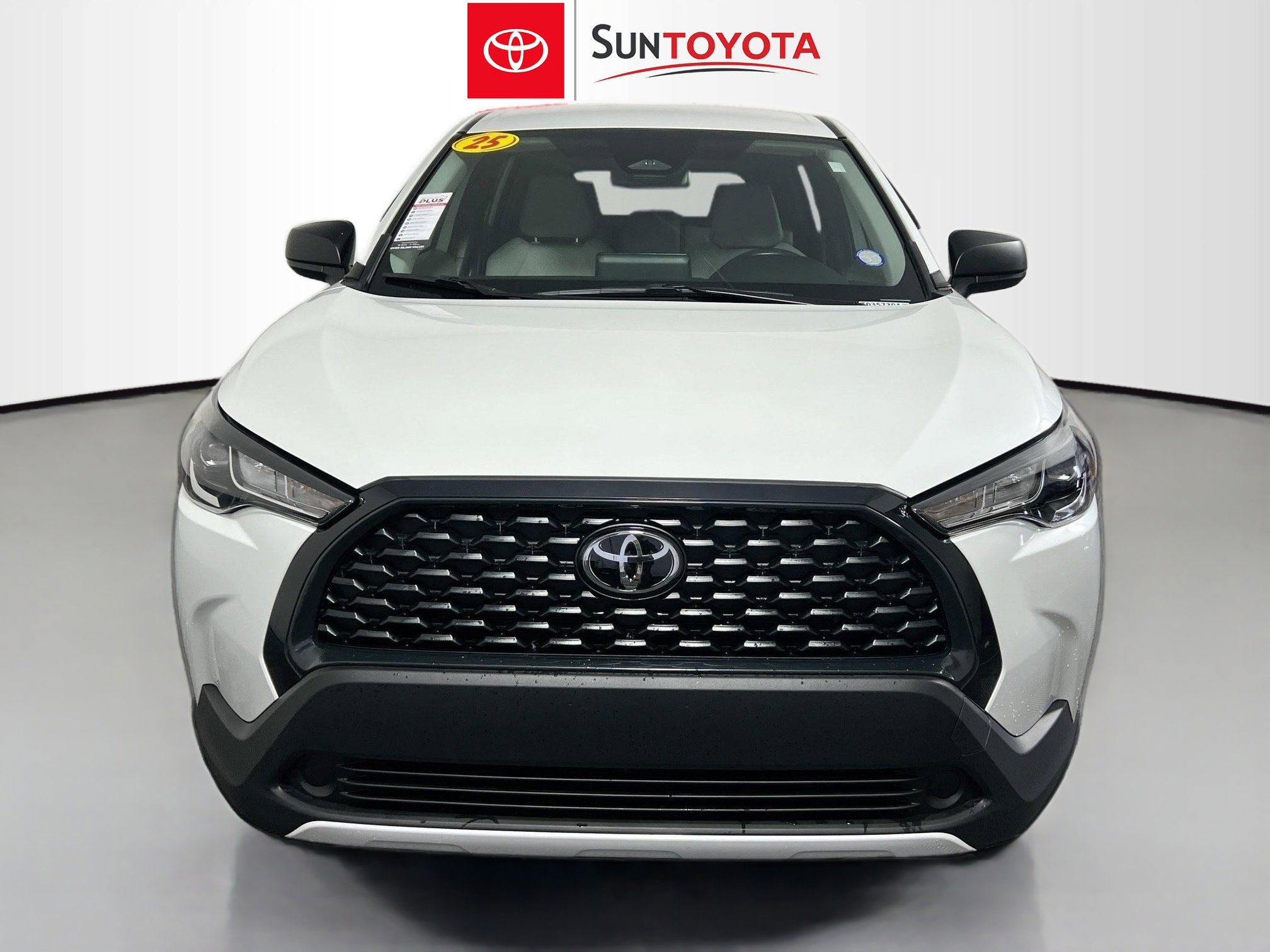 Used 2025 Toyota Corolla Cross L image 10