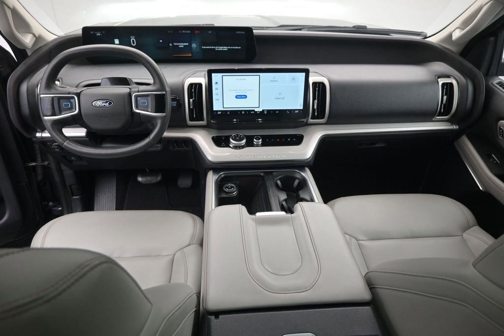 Used 2025 Ford Expedition Max Active AWD/4WD image 24