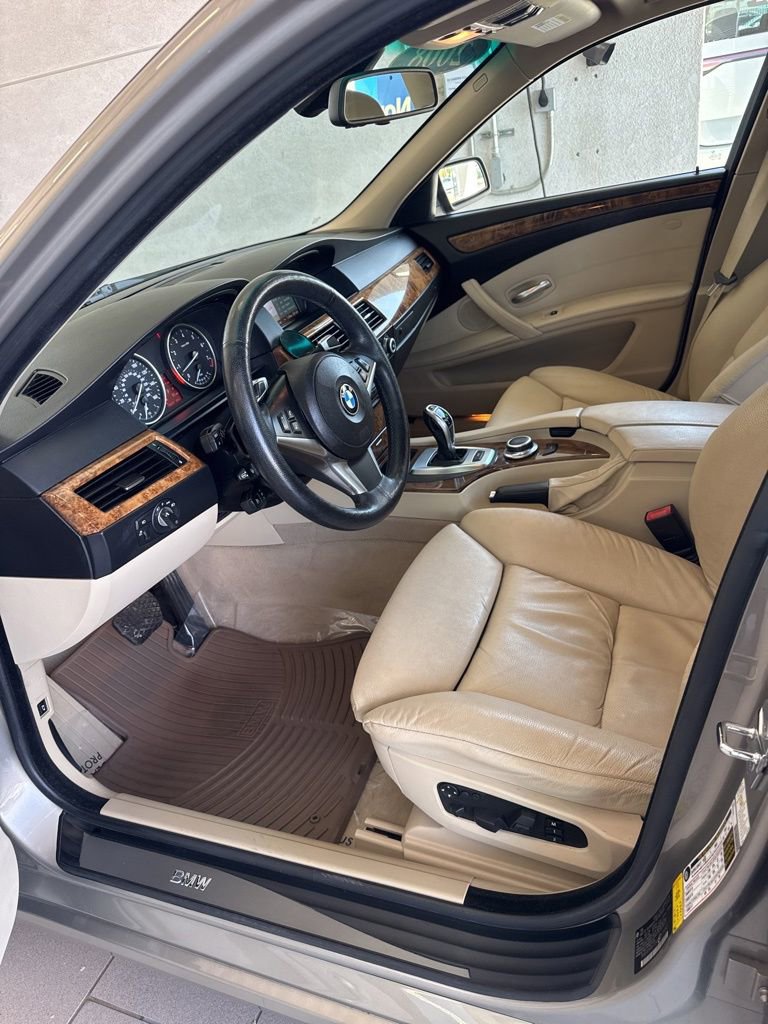 Used 2008 BMW 535i Sedan RWD image 9