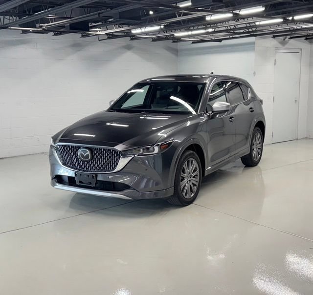 Used 2024 MAZDA CX-5 Signature AWD/4WD image 1