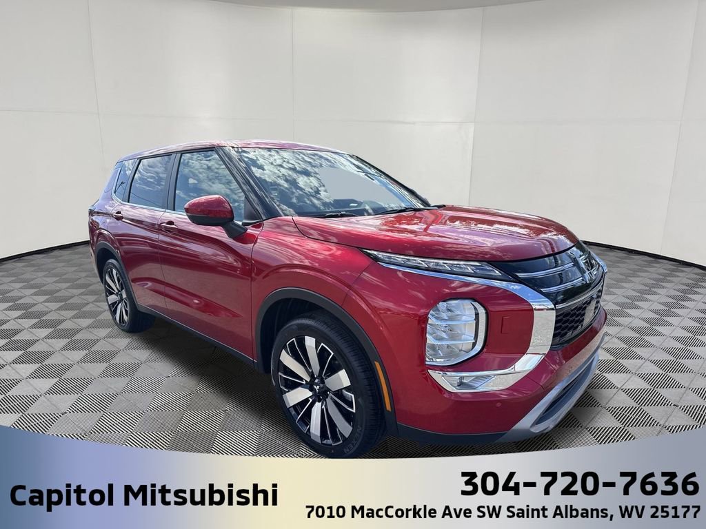 New 2025 Mitsubishi Outlander SE