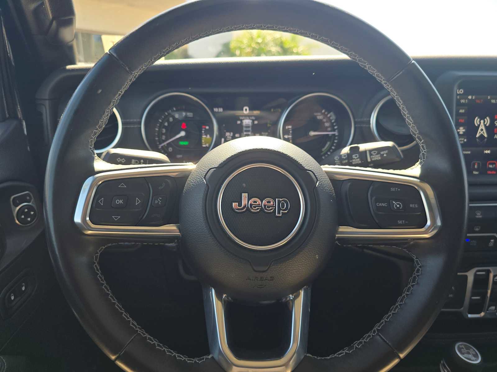 Used 2022 Jeep Wrangler Unlimited Sahara AWD/4WD image 24