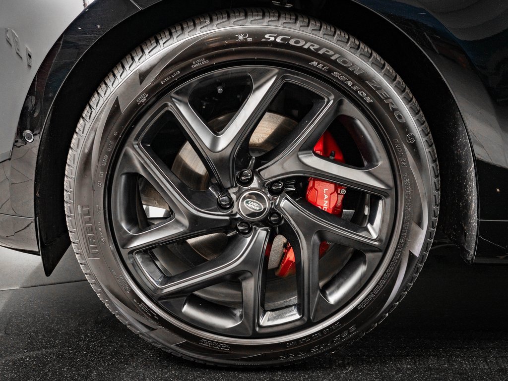 Used 2025 Land Rover Range Rover Sport Dynamic SE image 13