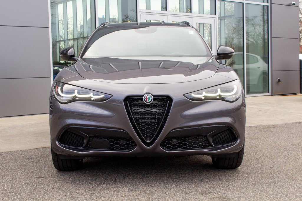 New 2025 Alfa Romeo Stelvio Sprint w/ Veloce Package image 2