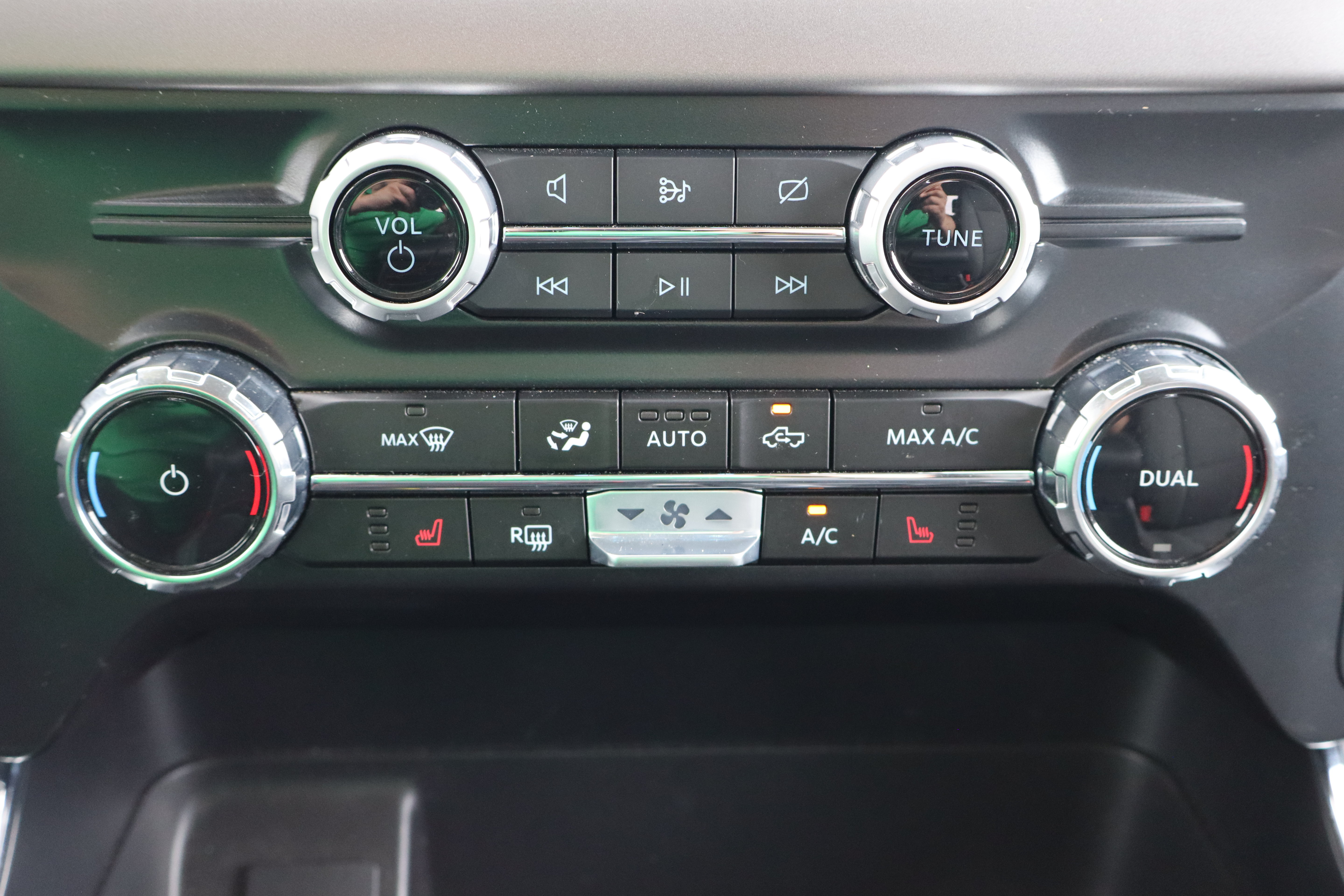 Used 2024 Ford F150 XLT w/ Equipment Group 302A MID AWD/4WD image 22
