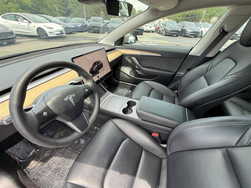 Used 2023 Tesla Model 3 Standard Range RWD image 10