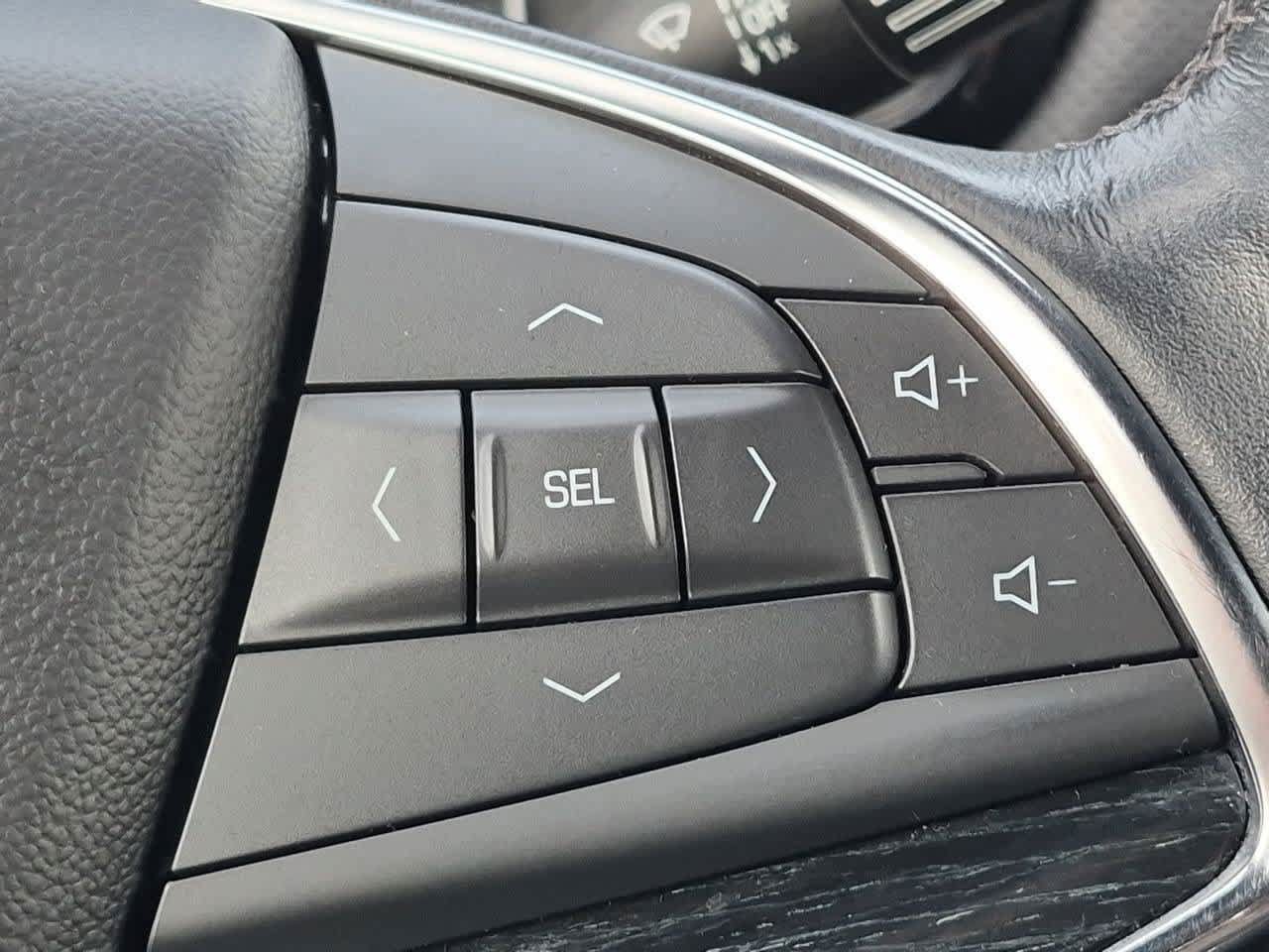 Used 2024 Cadillac XT5 Premium Luxury w/ Technology Package AWD/4WD image 26