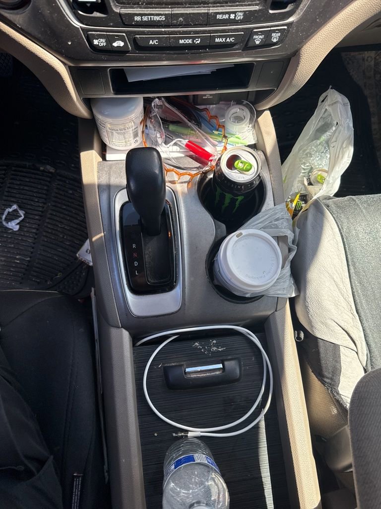 Used 2018 Honda Pilot LX image 12