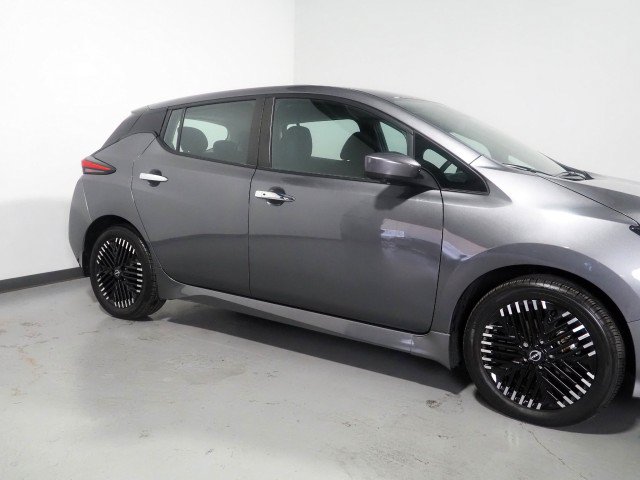 Used 2025 Nissan Leaf SV Plus FWD image 45