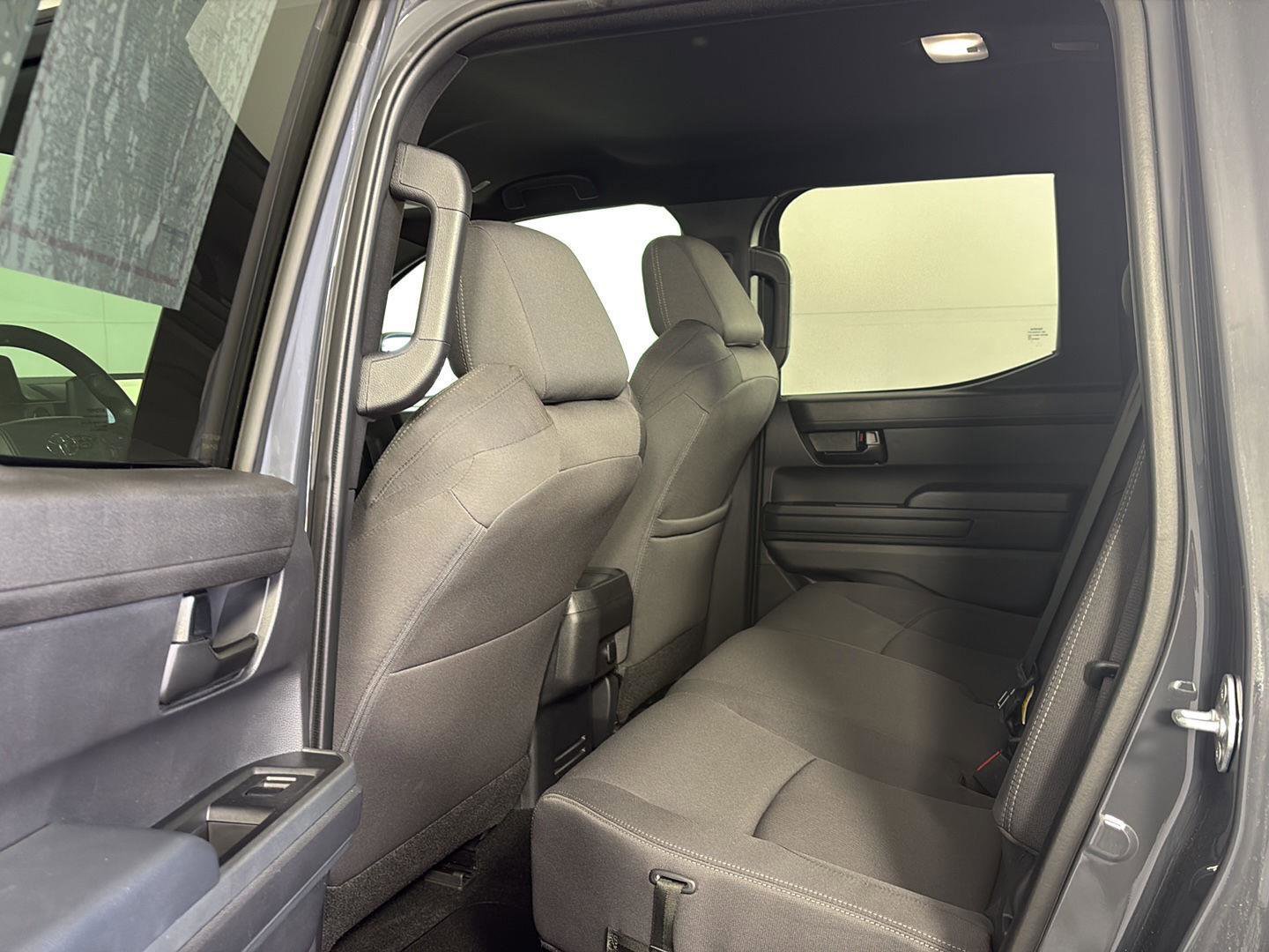 Used 2024 Toyota Tacoma SR5 AWD/4WD image 42