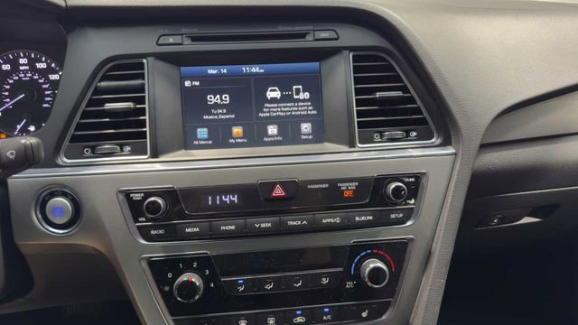 Used 2017 Hyundai Sonata Sport w/ Value Edition Package 02 FWD image 28
