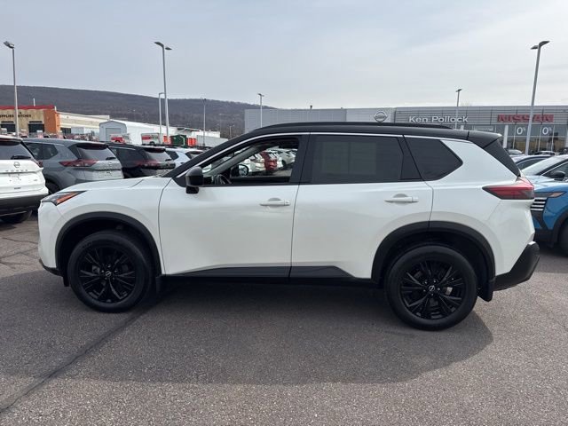 Certified 2023 Nissan Rogue SV w/ SV Premium B Package image 8