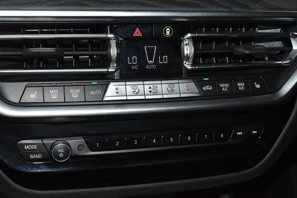 Certified 2024 BMW X3 xDrive30i w/ Premium Package image 12