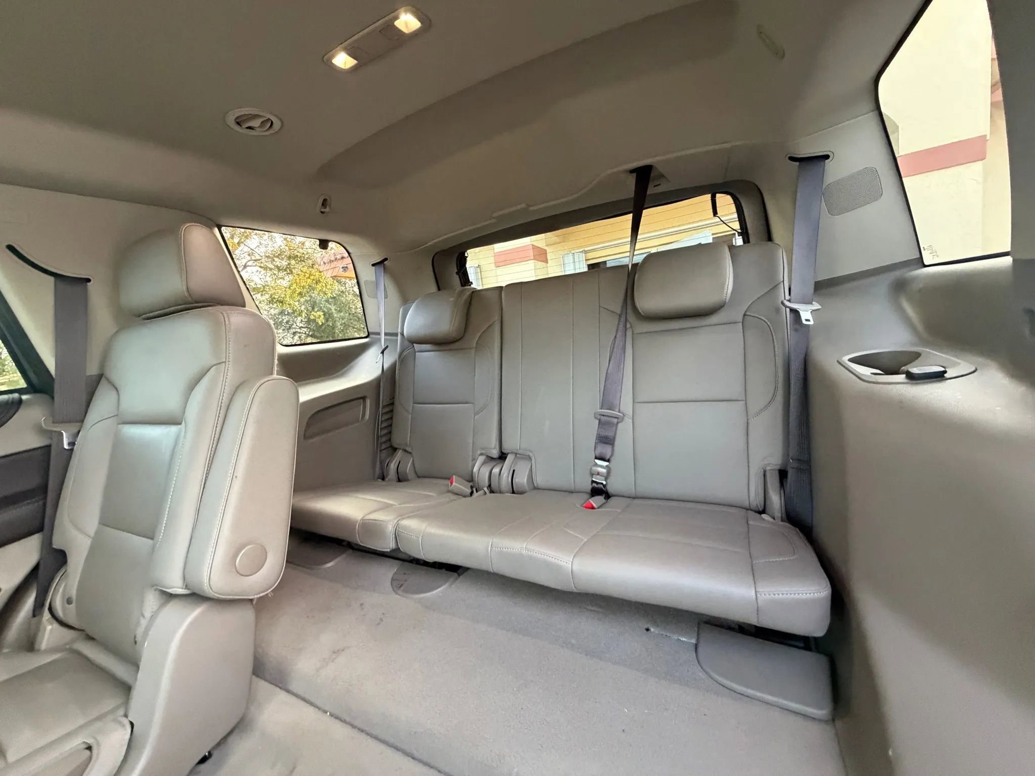 Used 2019 Chevrolet Tahoe LT RWD image 17