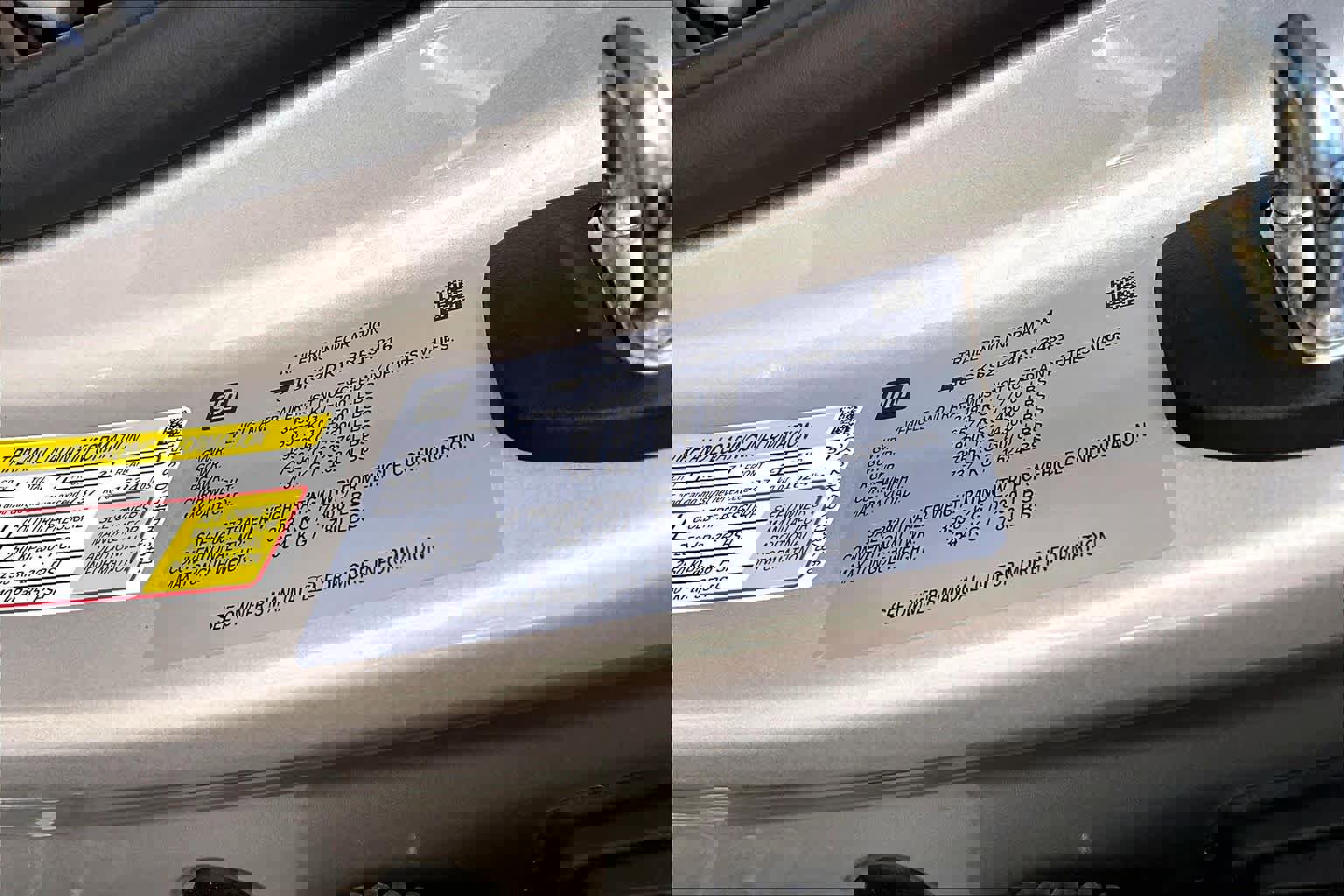 Used 2024 GMC Yukon Denali w/ Advanced Technology Package image 35